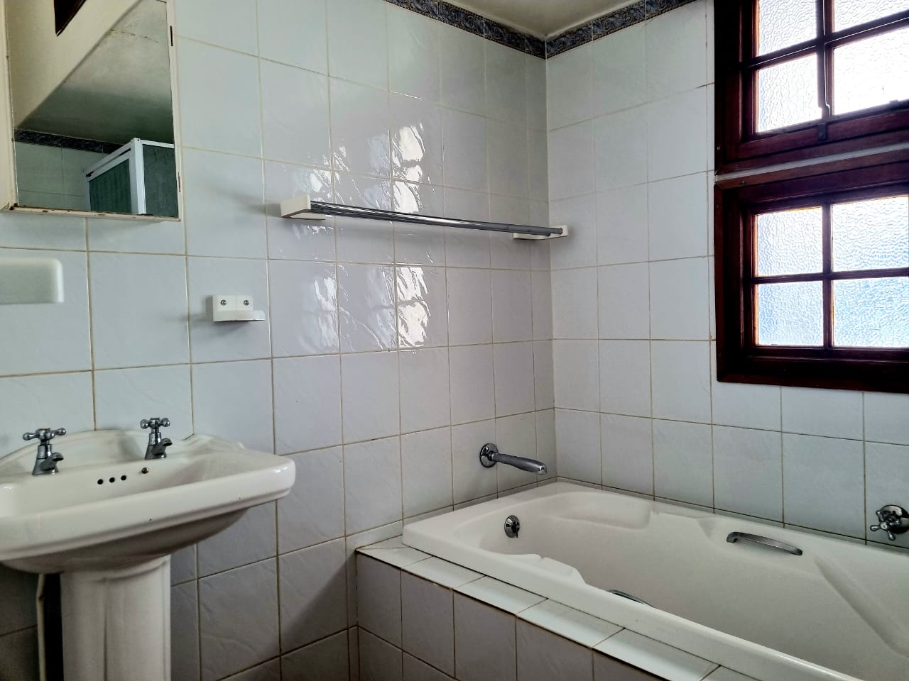 4 Bedroom Property for Sale in Beaconsfield Northern Cape